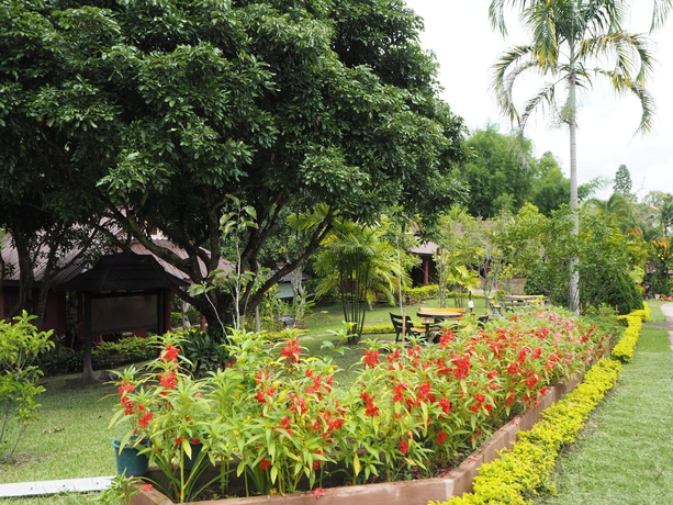 Imagen de los exteriores del Hotel Ban Rai Tin Thai Ngarm Eco Lodge. Foto 9