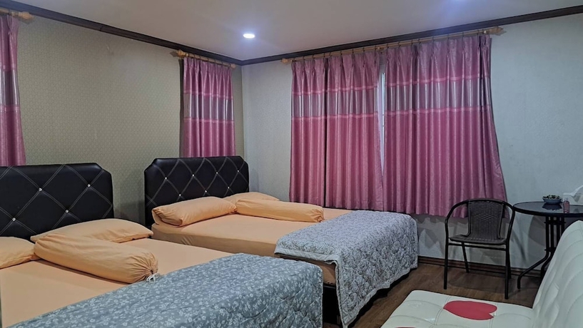 Imagen de la habitación del Hotel Ban Roi Pah. Foto 11