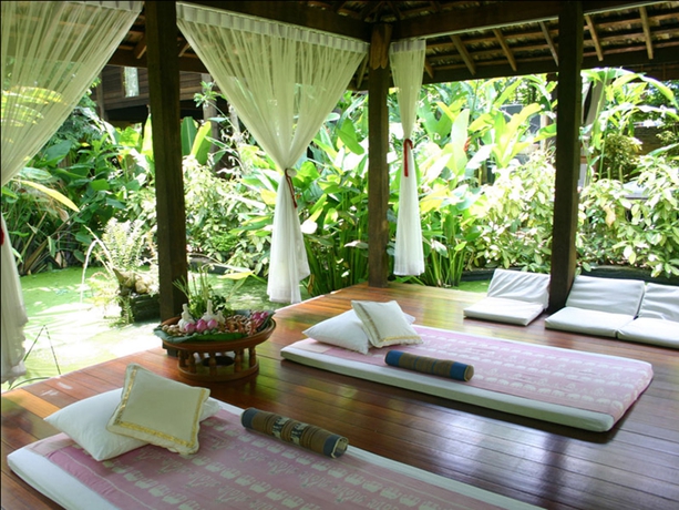 Imagen de los interiores del Hotel Ban Sabai Village Resort and Spa. Foto 11