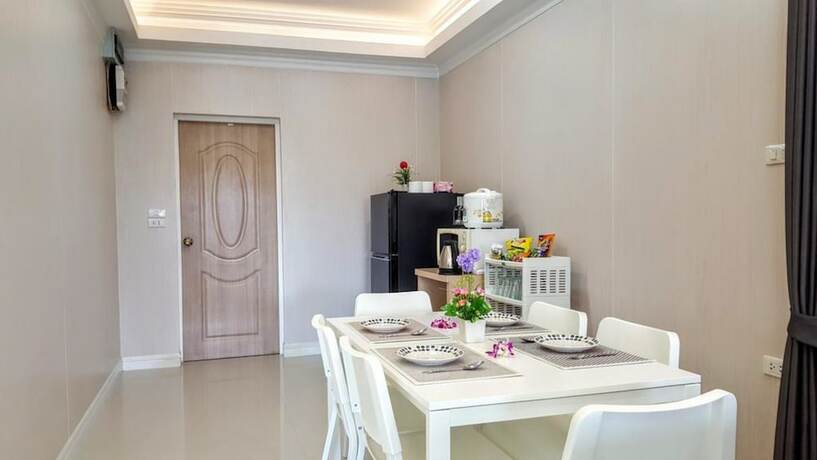 Imagen general del Hotel Ban Sasithorn Huahin. Foto 6