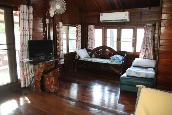 Imagen de la habitación del Hotel Ban Silachol. Foto 8