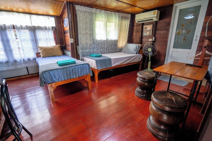 Imagen de la habitación del Hotel Ban Suan Bang Toei Homestay. Foto 11