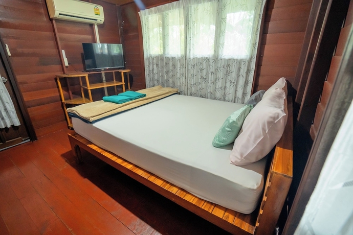 Imagen de la habitación del Hotel Ban Suan Bang Toei Homestay. Foto 12