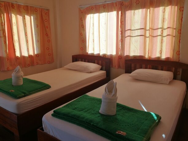 Imagen de la habitación del Hotel Ban Suan Nern Tawan. Foto 13