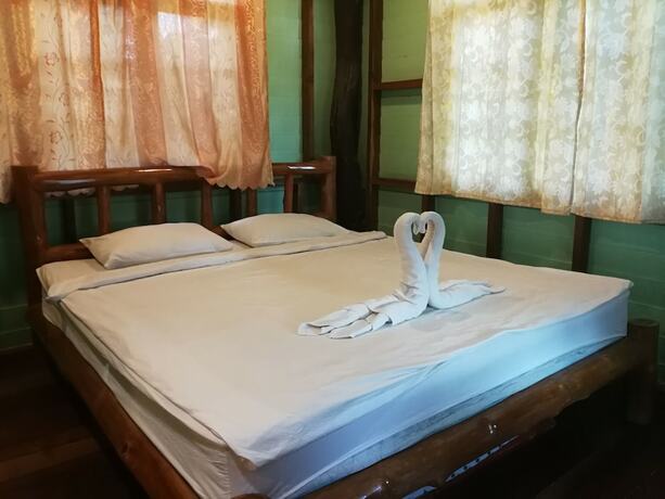 Imagen de la habitación del Hotel Ban Suan Nern Tawan. Foto 17