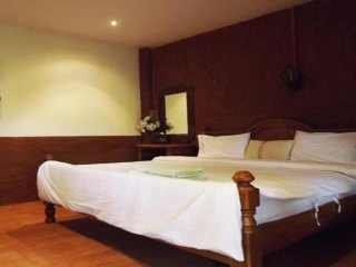 Imagen de la habitación del Hotel Ban Suan Resort Uthai Thani. Foto 9