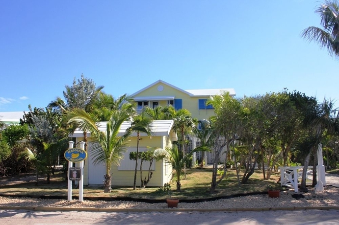 Imagen de los exteriores del Hotel Banana Cabana. Foto 6