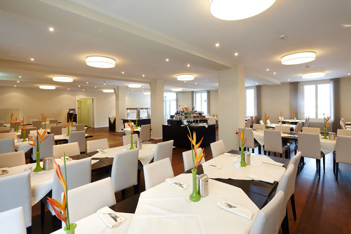 Imagen del bar/restaurante del Hotel Banana City. Foto 4