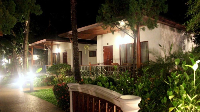 Imagen de los exteriores del Hotel Banana Fan Sea Resort - Sha Extra Plus. Foto 7