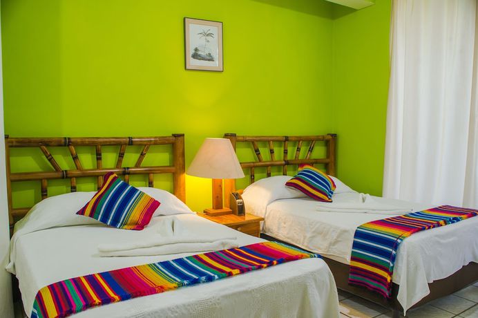 Imagen de la habitación del Hotel Banana Palms. Foto 4