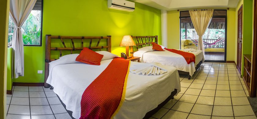 Imagen de la habitación del Hotel Banana Palms. Foto 11