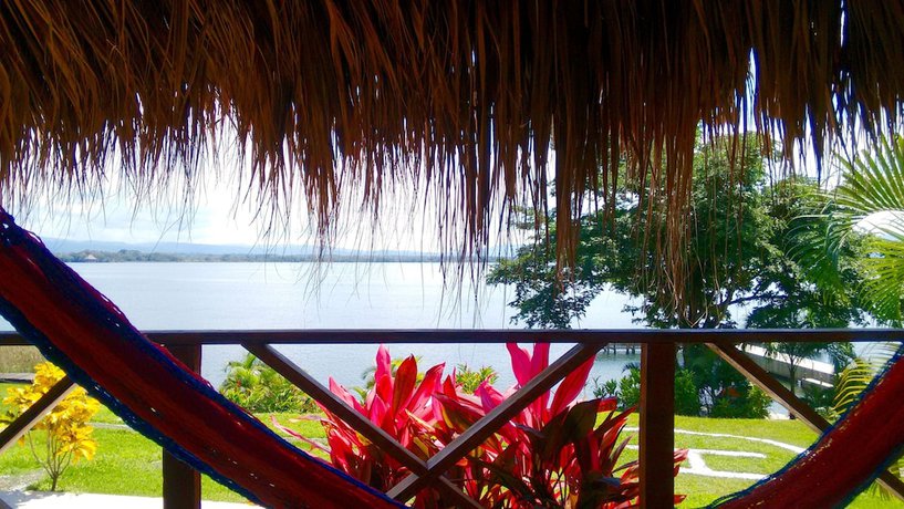 Imagen de la habitación del Hotel Banana Palms. Foto 16