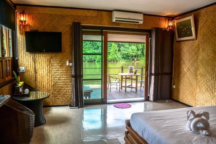 Imagen de la habitación del Hotel Banana Resort and Spa. Foto 11