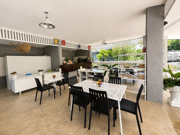 Imagen de los interiores del Hotel Banana Village Resort. Foto 16