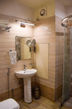 Imagen de la habitación del Hotel Banaras Haveli. Foto 4