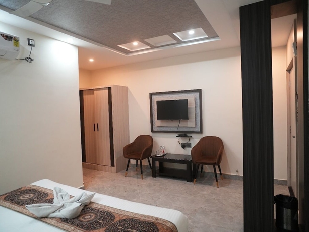Imagen de la habitación del Hotel Banaras Palace. Foto 3
