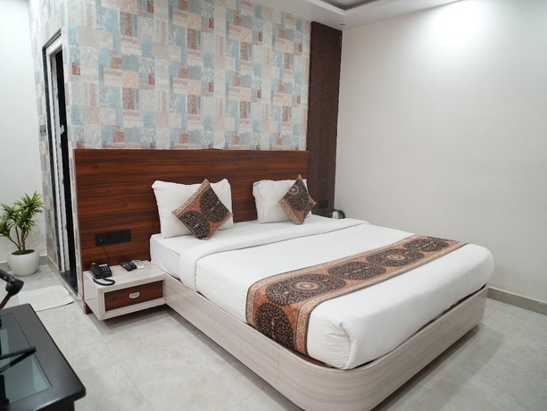 Imagen de la habitación del Hotel Banaras Palace. Foto 8
