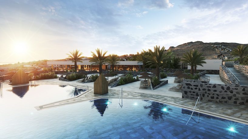 Imagen de la piscina del Hotel Bancal. Foto 6