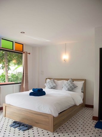 Imagen de la habitación del Hotel Banchomchan. Foto 9