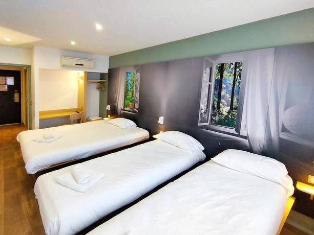Imagen de la habitación del Hotel BandB Cambrai. Foto 4