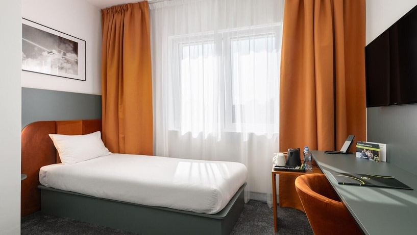 Imagen de la habitación del Hotel BandB HOTEL Leszno. Foto 3