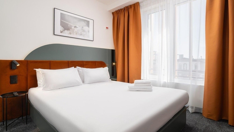 Imagen de la habitación del Hotel BandB HOTEL Leszno. Foto 10