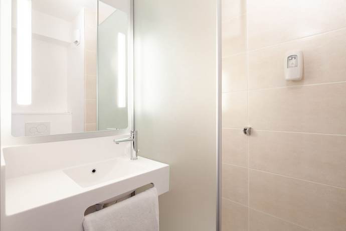 Imagen de la habitación del Hotel BandB Hotel Champigny-sur-Marne. Foto 9