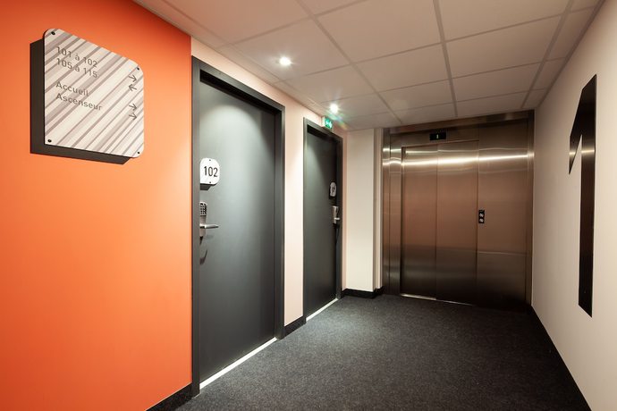 Imagen de los interiores del Hotel BandB Hotel Champigny-sur-Marne. Foto 19