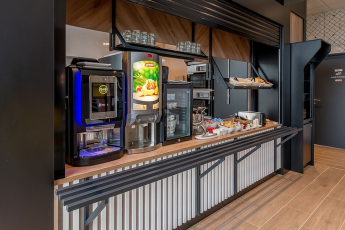 Imagen del bar/restaurante del Hotel BandB Hotel Champigny-sur-Marne. Foto 2