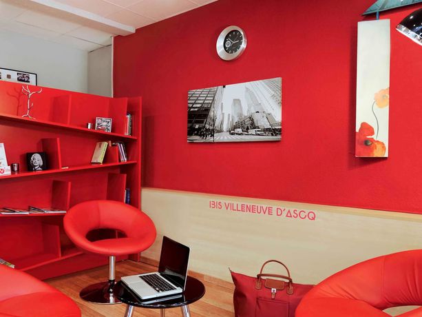 Imagen del bar/restaurante del Hotel BandB Hotel Lille Villeneuve D'Ascq Grand Stade. Foto 6