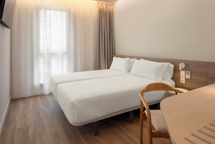 Imagen de la habitación del Hotel BandB Madrid Vallecas Ensanche. Foto 9