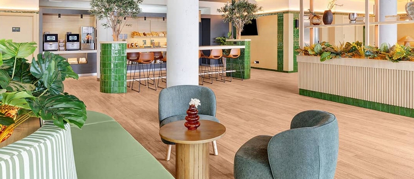 Imagen de los interiores del Hotel BandB Murcia Thader. Foto 16