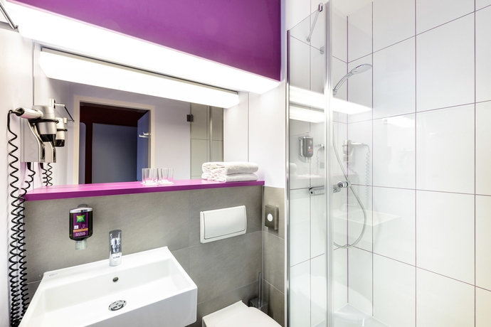 Imagen de la habitación del Hotel BandB Offenbach-Kaiserlei. Foto 12