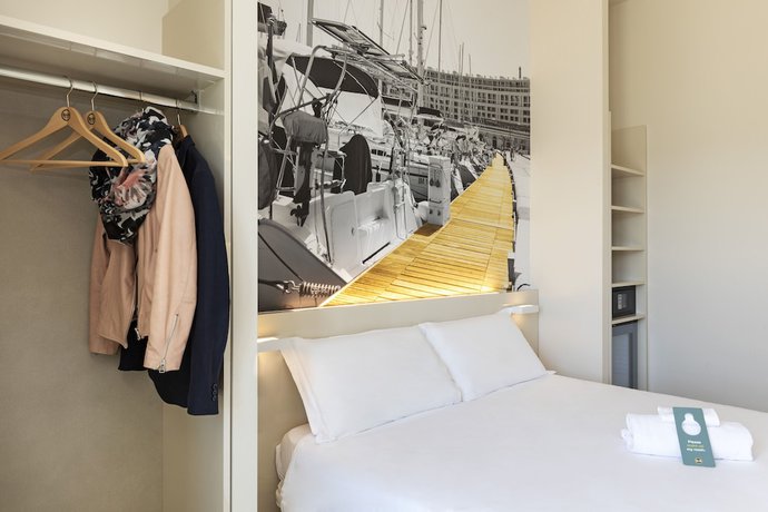 Imagen de la habitación del Hotel BandB Savona. Foto 10