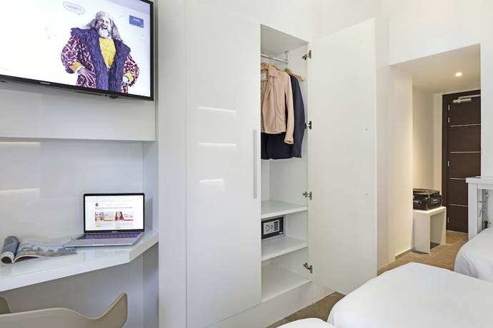 Imagen de la habitación del Hotel BandB Savona. Foto 16