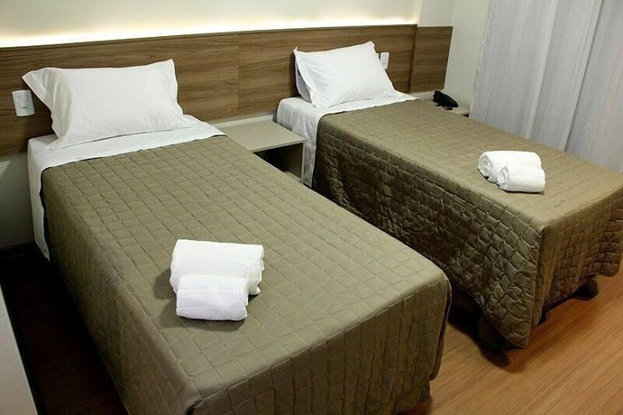 Imagen de la habitación del Hotel BandS. Foto 14