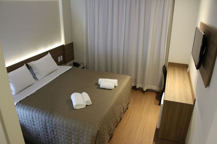 Imagen de la habitación del Hotel BandS. Foto 15