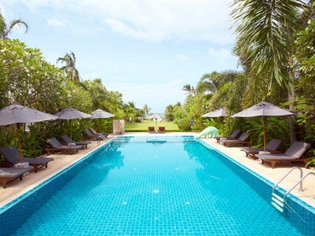 Imagen general del Hotel Bandara On Sea. Foto 6