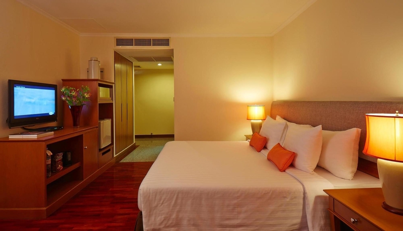 Imagen de la habitación del Hotel Bandara Suites Silom Bangkok. Foto 4