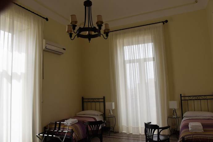 Imagen de la habitación del Hotel Bandb Al Teatro Massimo. Foto 16