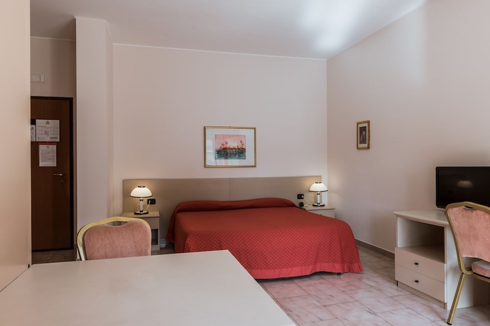 Imagen de la habitación del Hotel Bandb Bari Rondò. Foto 4