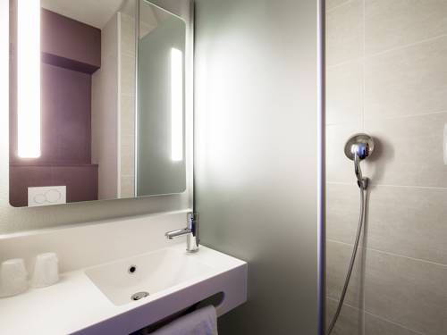 Imagen de la habitación del Hotel Bandb Bordeaux Centre Bègles. Foto 10