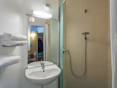 Imagen de la habitación del Hotel Bandb Bourges (1). Foto 3