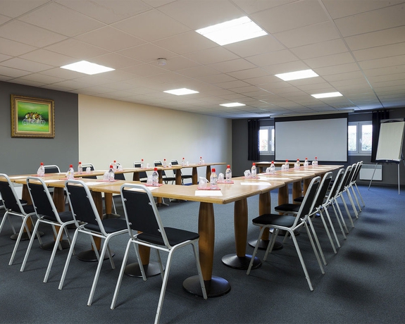 Imagen de los interiores del Hotel Bandb Bretigny-sur-orge. Foto 12