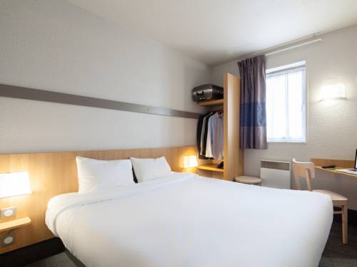 Imagen de la habitación del Hotel Bandb Calais Centre Saint-pierre. Foto 7