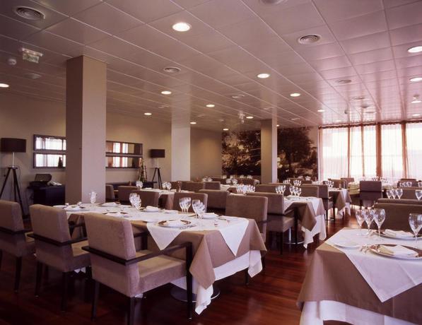 Imagen del bar/restaurante del Hotel Bandb Cantanhede Coimbra. Foto 2