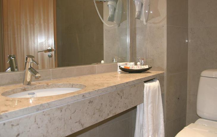 Imagen de la habitación del Hotel Bandb Cantanhede Coimbra. Foto 4