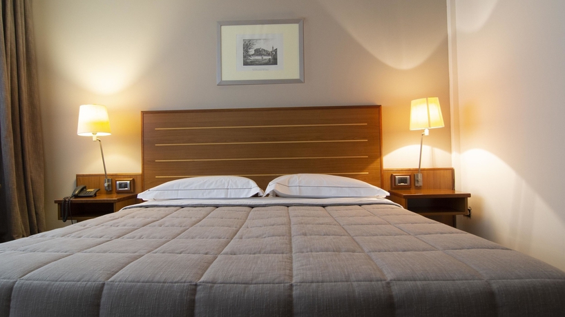 Imagen de la habitación del Hotel Bandb Cuneo Cristal. Foto 4