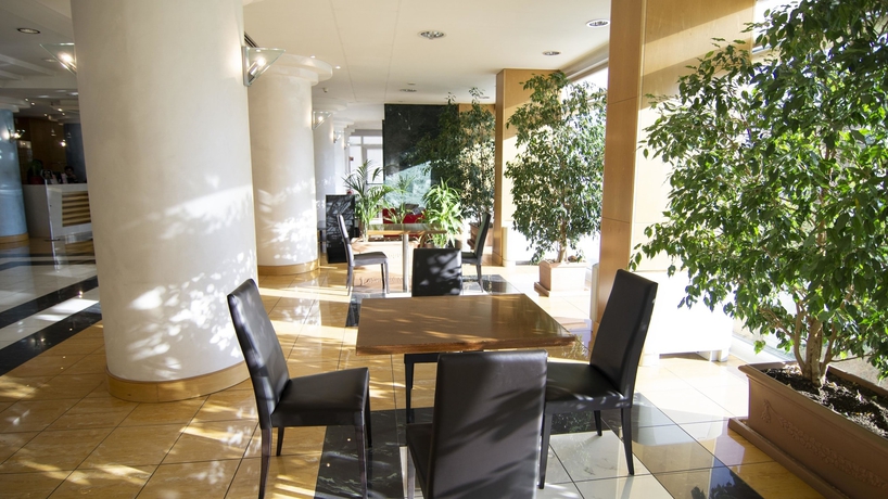 Imagen de los interiores del Hotel Bandb Cuneo Cristal. Foto 13