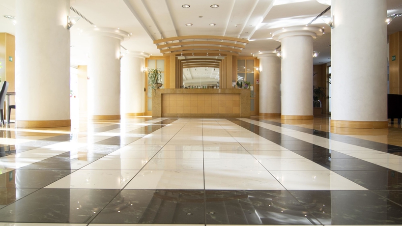 Imagen de los interiores del Hotel Bandb Cuneo Cristal. Foto 14